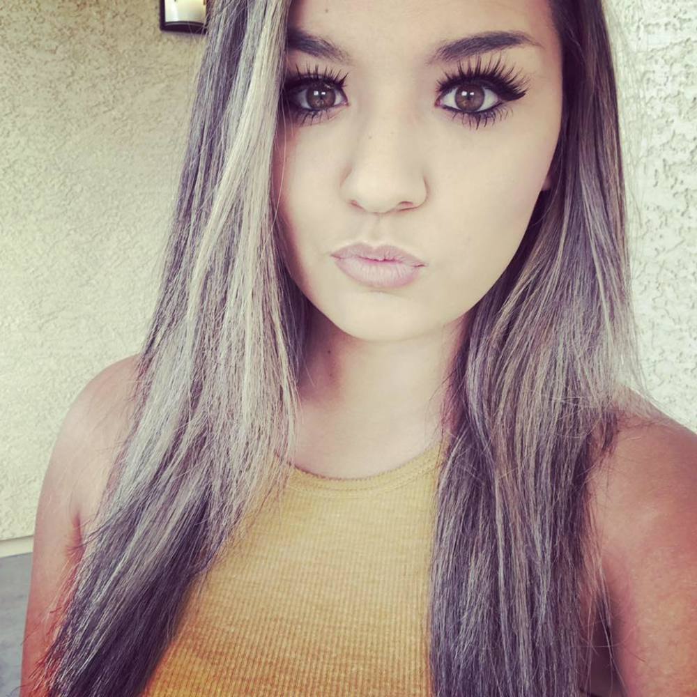 Meet your Posher, Ashley